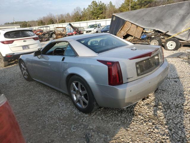 1G6YV34A655602620 - 2005 CADILLAC XLR SILVER photo 2