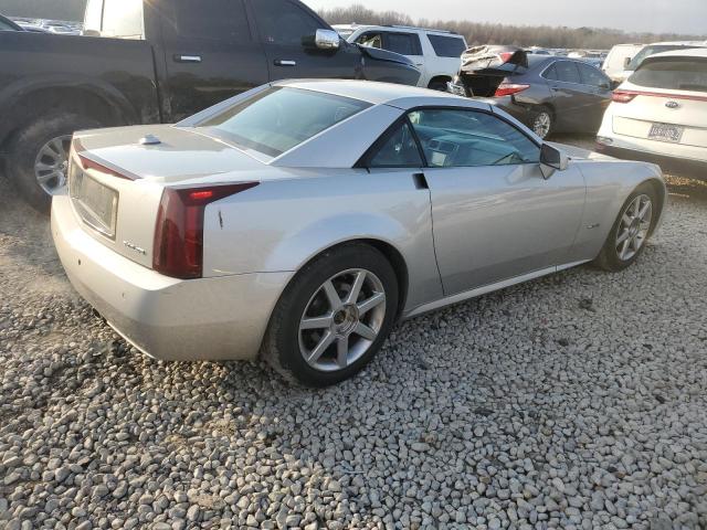 1G6YV34A655602620 - 2005 CADILLAC XLR SILVER photo 3