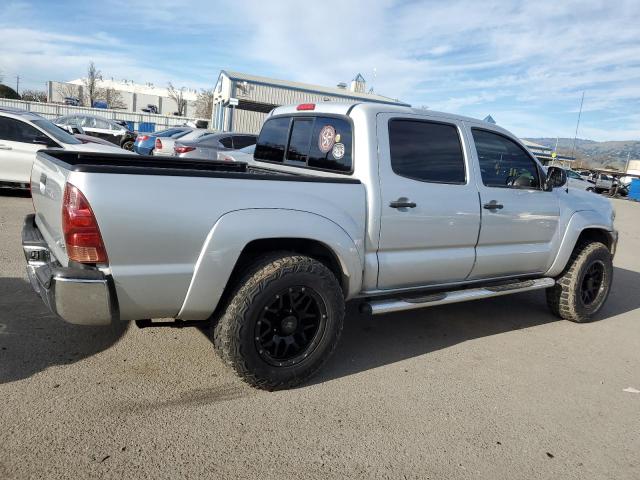 3TMJU62N68M060717 - 2008 TOYOTA TACOMA DOUBLE CAB PRERUNNER GRAY photo 3