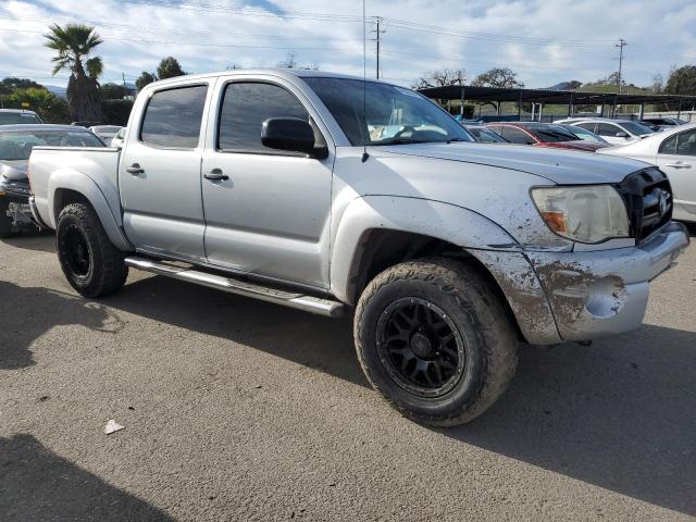 3TMJU62N68M060717 - 2008 TOYOTA TACOMA DOUBLE CAB PRERUNNER GRAY photo 4