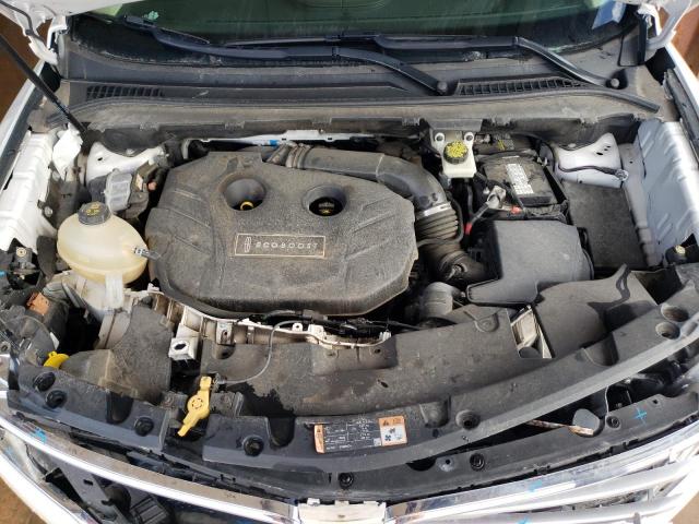 5LMCJ2C91HUL21574 - 2017 LINCOLN MKC SELECT Սպիտակ լուսանկար 11