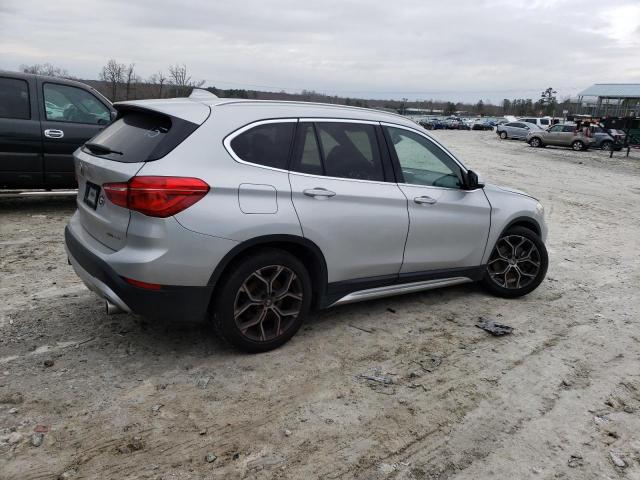 WBXJG9C05L5P76067 - 2020 BMW X1 XDRIVE28I Серебристый фото 3