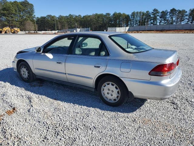 1HGCG55472A177239 - 2002 HONDA ACCORD LX SILVER photo 2