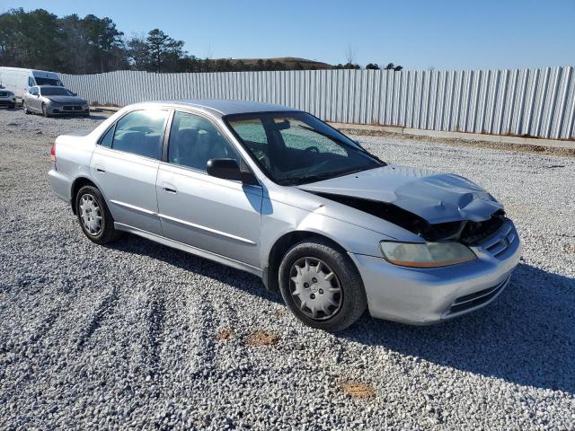 1HGCG55472A177239 - 2002 HONDA ACCORD LX SILVER photo 4