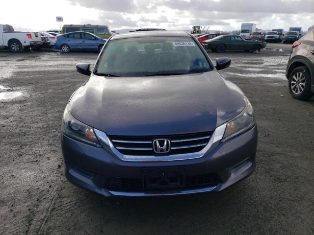 1HGCR2F32FA074752 - 2015 HONDA ACCORD LX GRAY photo 5