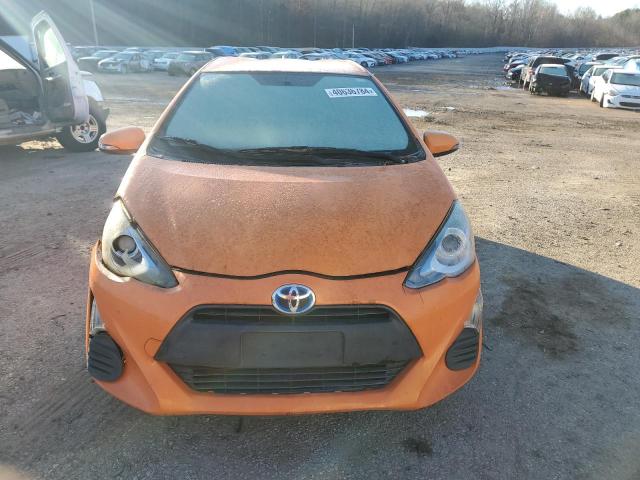 JTDKDTB37G1131971 - 2016 TOYOTA PRIUS C ORANGE photo 5