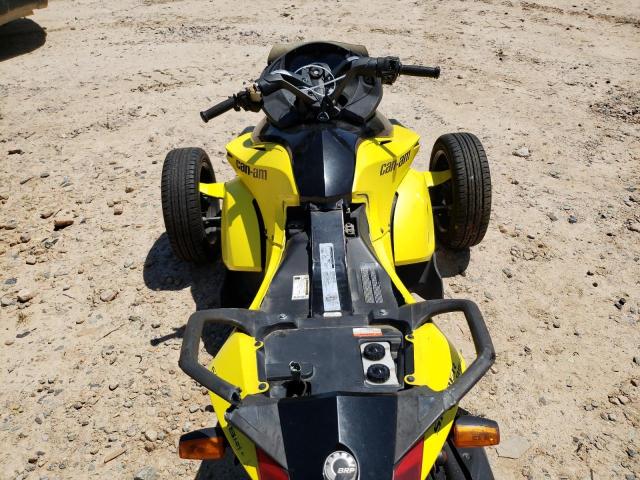 2BXNABC14EV000090 - 2014 CAN-AM SPYDER ROA RS YELLOW photo 6