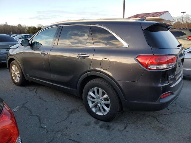 5XYPGDA32HG263025 - 2017 KIA SORENTO LX GRAY photo 2