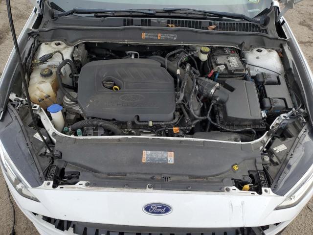 3FA6P0HD0HR287385 - 2017 FORD FUSION SE WHITE photo 11