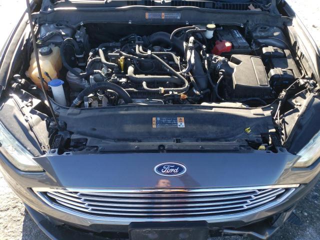 3FA6P0HD9JR283583 - 2018 FORD FUSION SE GRAY photo 11