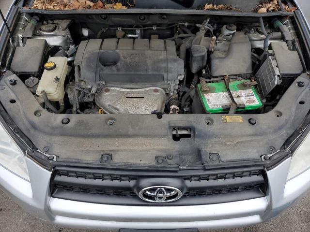 2T3BF4DV3CW212251 - 2012 TOYOTA RAV4 SILVER photo 11