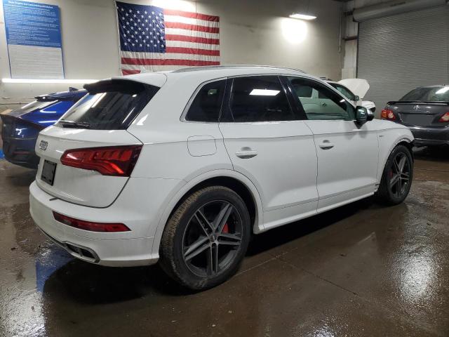 WA1A4AFY1J2228262 - 2018 AUDI SQ5 PREMIUM PLUS WHITE photo 3