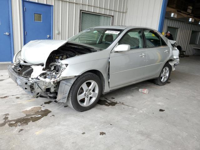 4T1BE32K62U598855 - 2002 TOYOTA CAMRY LE SILVER photo 1