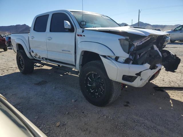 3TMJU4GN4EM174269 - 2014 TOYOTA TACOMA DOUBLE CAB PRERUNNER WHITE photo 4