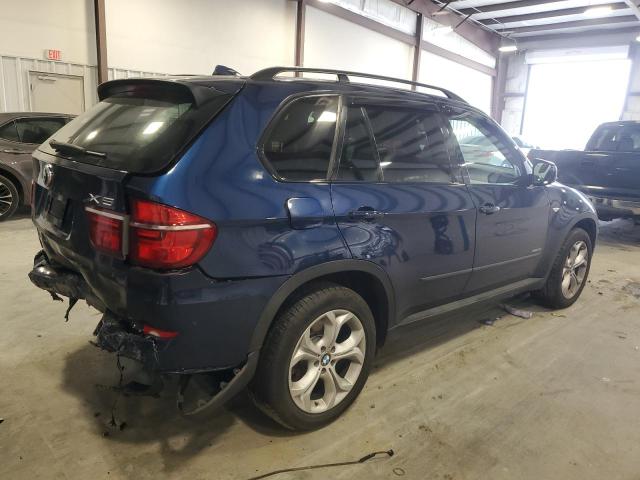 5UXZV8C55CL422927 - 2012 BMW X5 XDRIVE50I BLUE photo 3