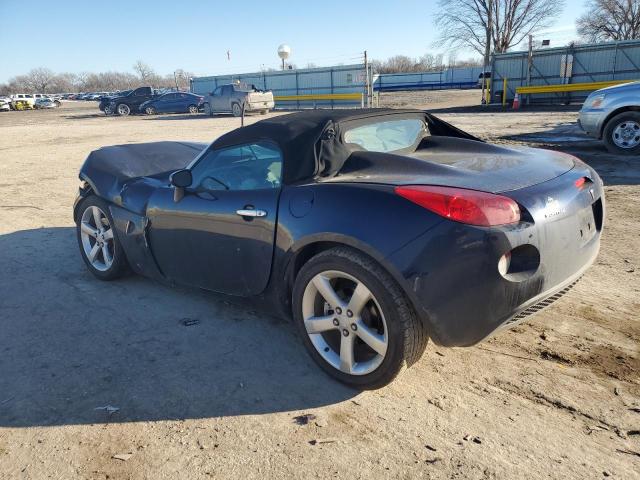 1G2MB35B47Y136641 - 2007 PONTIAC SOLSTICE BLACK photo 2