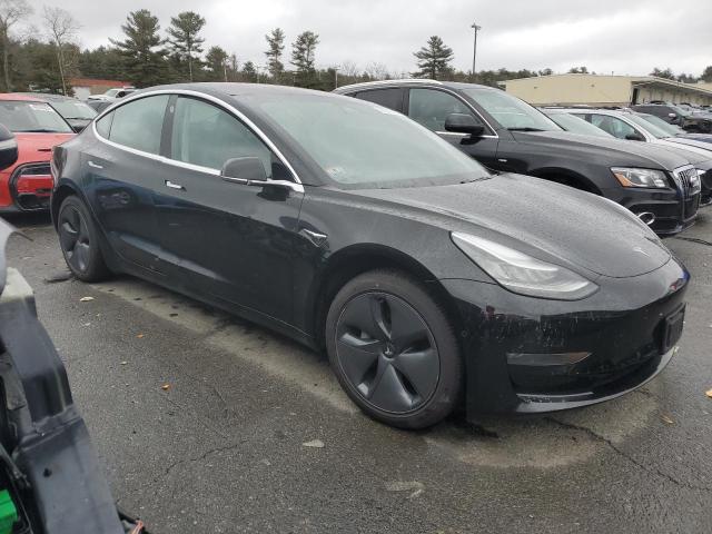 5YJ3E1EB6JF068272 - 2018 TESLA MODEL 3 BLACK photo 4