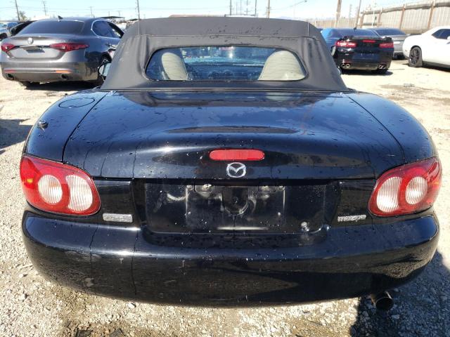 JM1NB353740400924 - 2004 MAZDA MX-5 MIATA BASE BLACK photo 6
