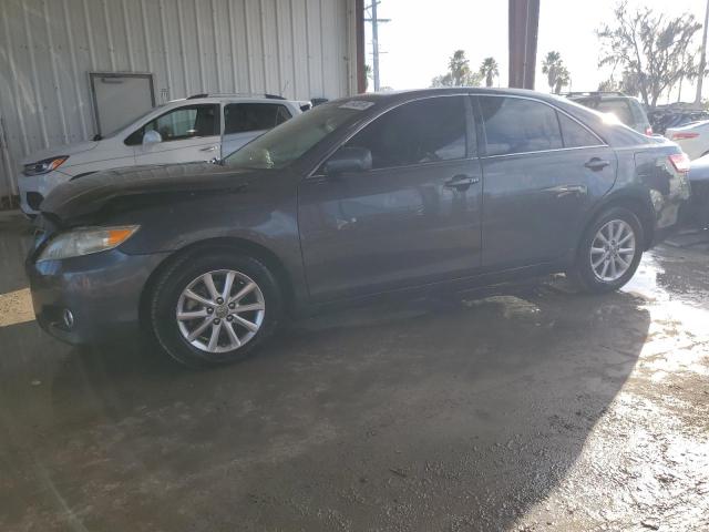 4T1BK3EK0BU623267 - 2011 TOYOTA CAMRY SE GRAY photo 1