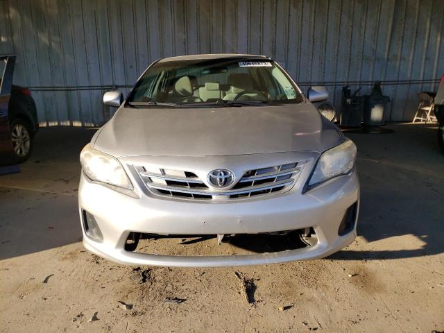 5YFBU4EE6DP095765 - 2013 TOYOTA COROLLA BA SILVER photo 5