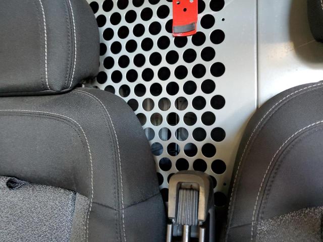 3C6TRVDG8JE148954 - 2018 RAM PROMASTER 2500 HIGH Ақ фото 10