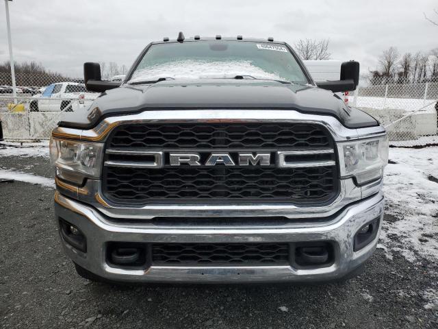 3C7WRTCL9KG564898 - 2019 RAM 3500 BLACK photo 5