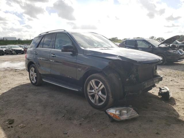4JGDA5HBXCA056457 - 2012 MERCEDES-BENZ ML 350 4MATIC GRAY photo 4