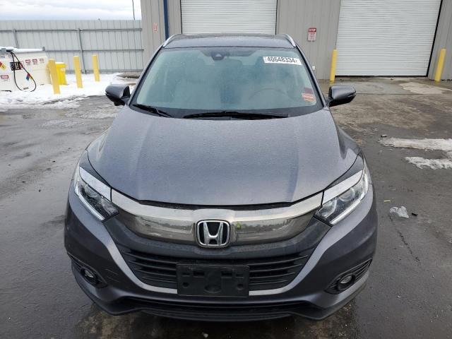 3CZRU6H56KM734294 - 2019 HONDA HR-V EX GRAY photo 5