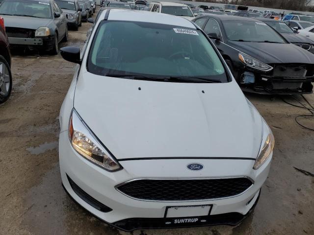 1FADP3E25JL303158 - 2018 FORD FOCUS S WHITE photo 5