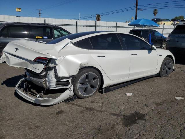 5YJ3E1EB7NF153403 - 2022 TESLA MODEL 3 WHITE photo 3