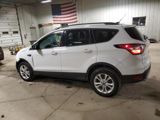 1FMCU0GD8JUD02815 - 2018 FORD ESCAPE SE WHITE photo 2