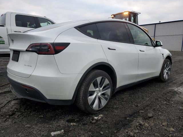 5YJYGDEE4MF263142 - 2021 TESLA MODEL Y WHITE photo 3