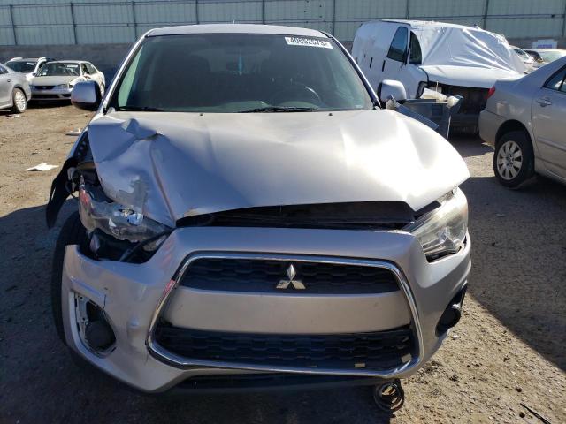 4A4AP3AU5EE013736 - 2014 MITSUBISHI OUTLANDER ES SILVER photo 5