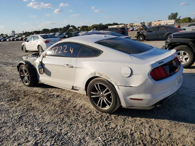 1FA6P8TH8F5435551 - 2015 FORD MUSTANG WHITE photo 2