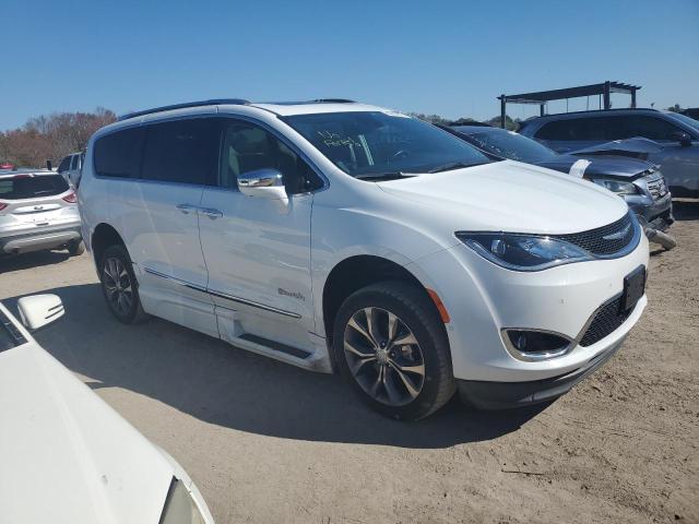 2C4RC1GG7JR226616 - 2018 CHRYSLER PACIFICA LIMITED WHITE photo 4