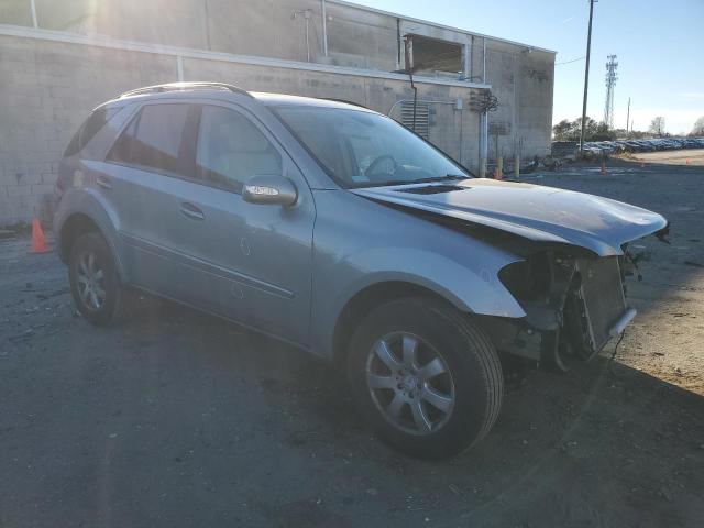 4JGBB86E57A155292 - 2007 MERCEDES-BENZ ML 350 SILVER photo 4