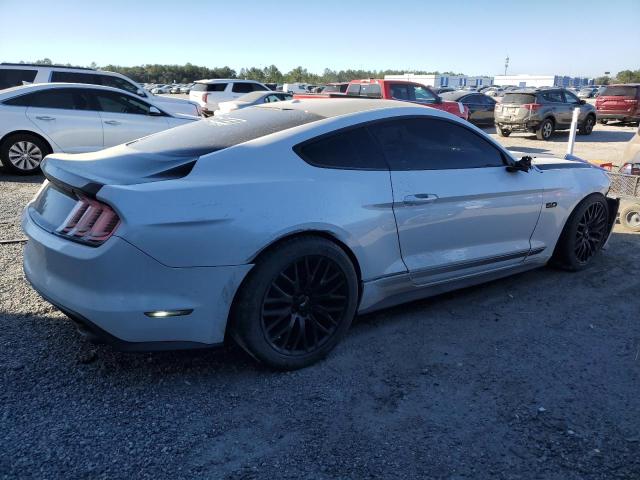 1FA6P8CF8H5228224 - 2017 FORD MUSTANG GT WHITE photo 3