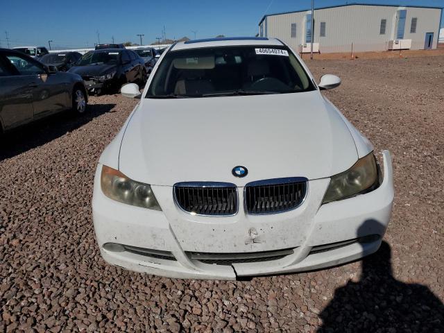 WBAVC535X8FZ84118 - 2008 BMW 328 I SULEV WHITE photo 5