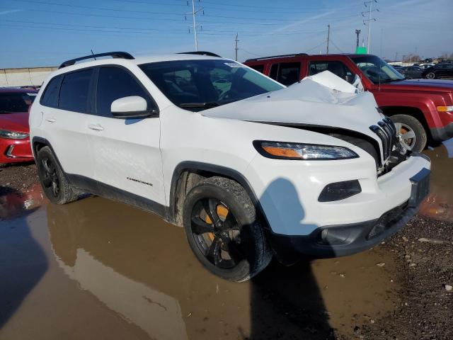 1C4PJMCB4JD516808 - 2018 JEEP CHEROKEE LATITUDE WHITE photo 4