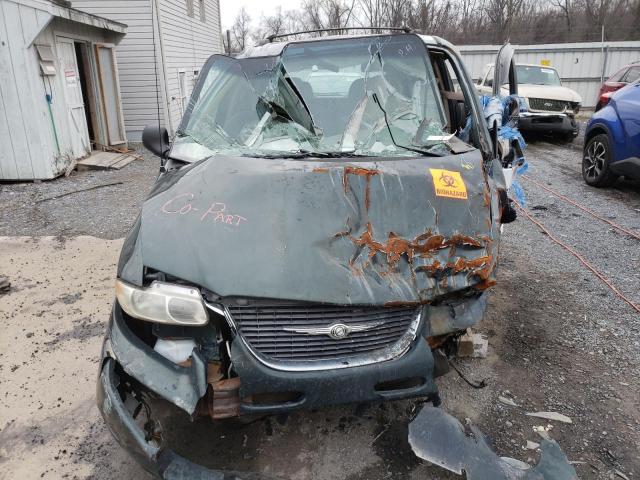 1C4GP54L0YB590521 - 2000 CHRYSLER TOWN & COU LXI GREEN photo 5