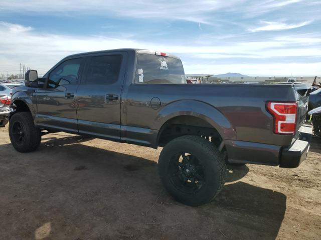 1FTFW1EG0JKD90852 - 2018 FORD F150 SUPERCREW GRAY photo 2