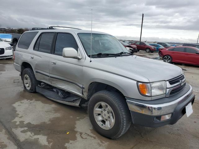 JT3GN86R820258648 - 2002 TOYOTA 4RUNNER SR5 SILVER photo 4