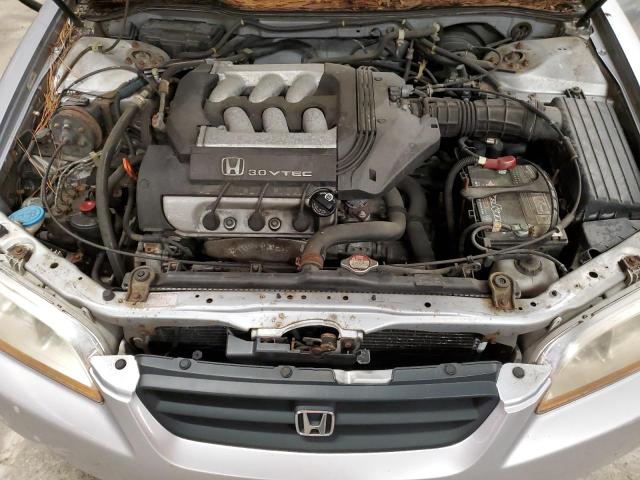 1HGCG2249WA031840 - 1998 HONDA ACCORD LX SILVER photo 11