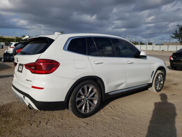 5UXTR7C50KLF23637 - 2019 BMW X3 SDRIVE30I WHITE photo 3