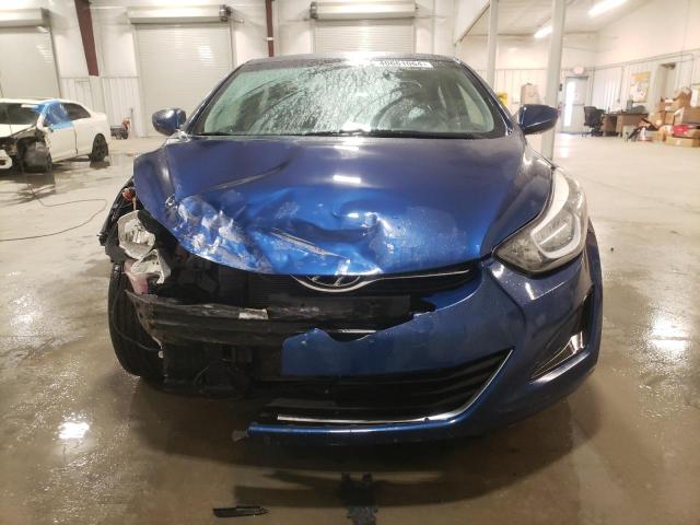 5NPDH4AE9GH680876 - 2016 HYUNDAI ELANTRA SE BLUE photo 5