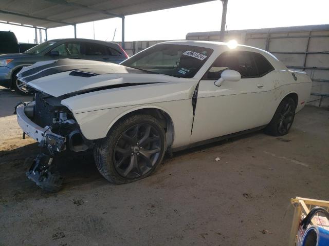 2C3CDZAGXKH665640 - 2019 DODGE CHALLENGER SXT WHITE photo 1