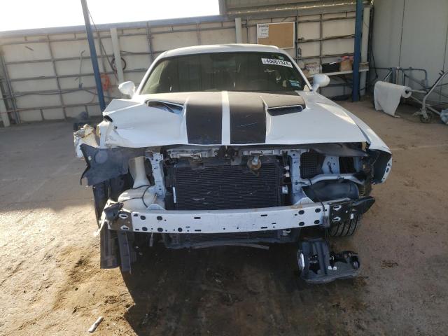 2C3CDZAGXKH665640 - 2019 DODGE CHALLENGER SXT WHITE photo 5