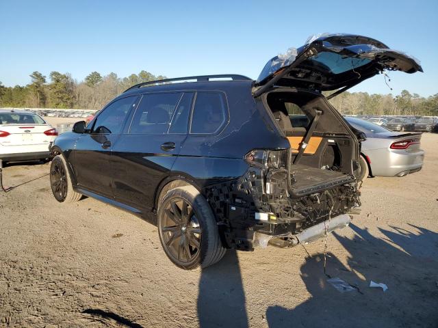 5UX23EM02R9T99654 - 2024 BMW X7 XDRIVE40I BLACK photo 2