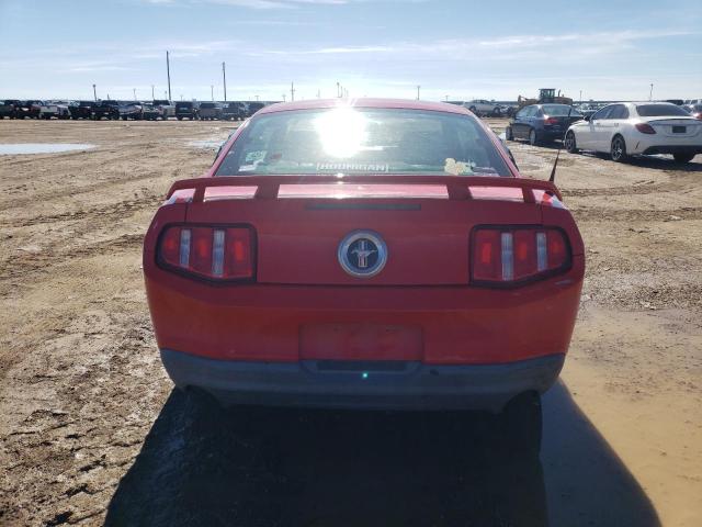 1ZVBP8AM7C5228490 - 2012 FORD MUSTANG RED photo 6