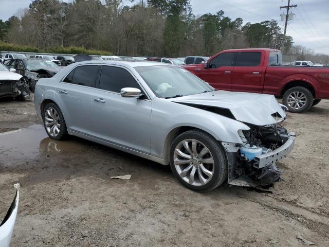 2C3CCAEG2LH127997 - 2020 CHRYSLER 300 LIMITED SILVER photo 4